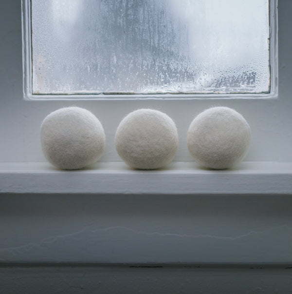 laundry, fresh, clean, essential, natural, home goods, home, house, dirt, dirty, white, cotton, freshness, cleaner