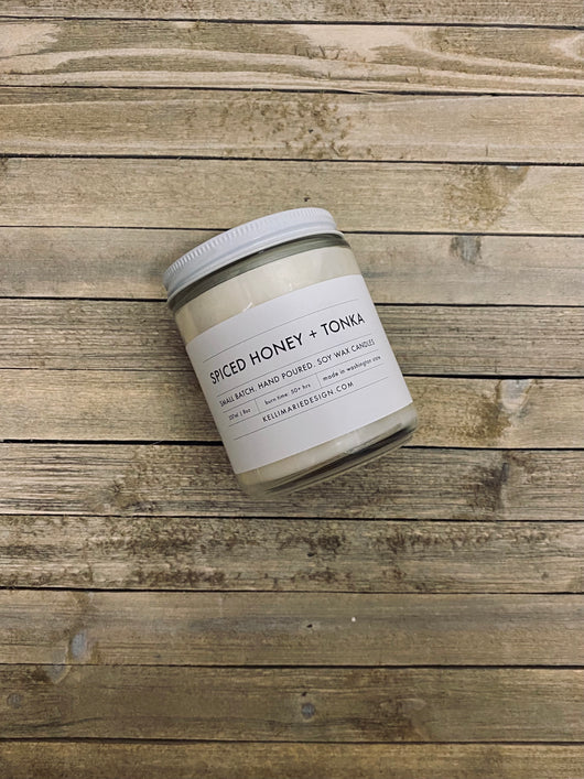 SPICED TONKA SOY CANDLE
